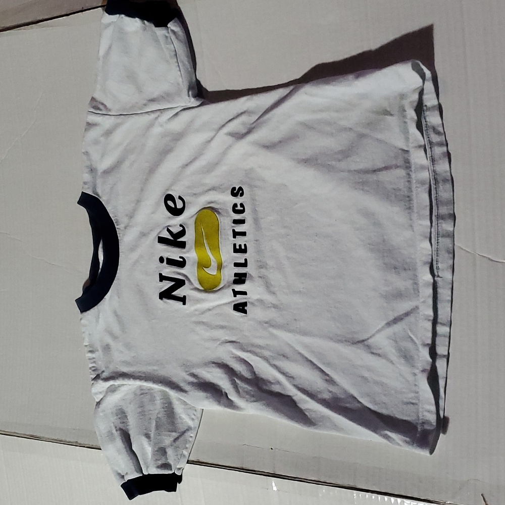 Vintage 1990s Nike Athletics ringer tee size Medium